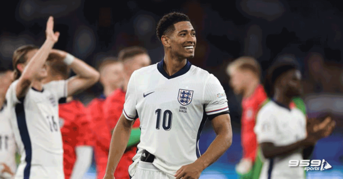 959-Sports---After-the-match-against-England,-Tardis-praised-the-performance-of-a-rival-player2