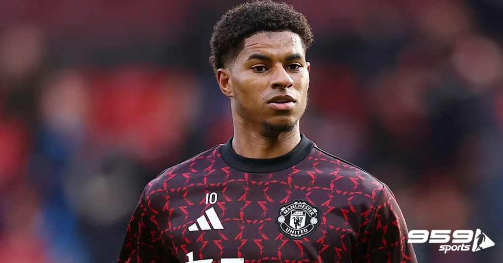 Carragher- United star won't improve Arsenal